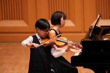 ヴァイオリン・阿久沢映翔さん（2025年7月～9月）