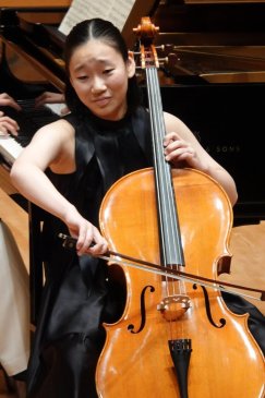 チェロ・宮本星瑳さん（2025年9月～12月）