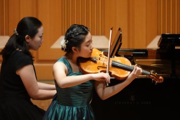 ヴァイオリン・西田栞さん（2025年10月～12月）